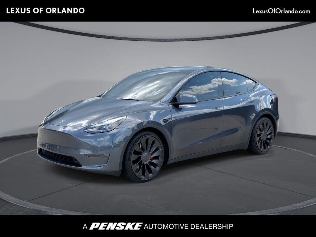 2022 TESLA Model Y