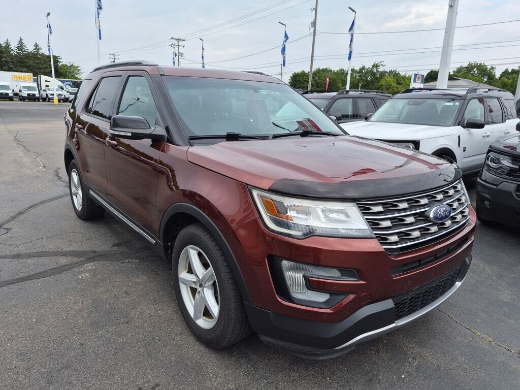 2016 FORD Explorer