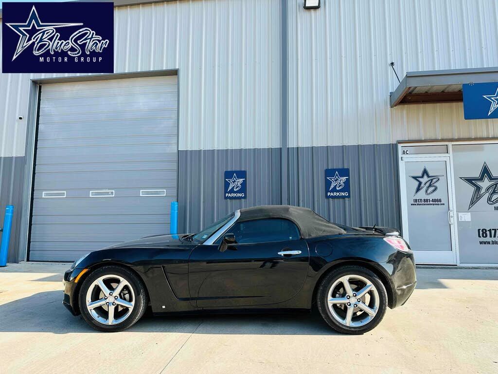 2009 SATURN Sky