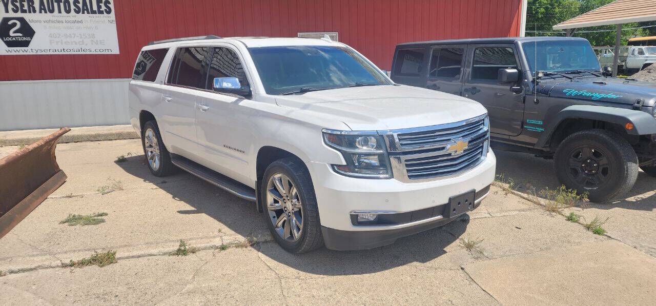 2016 CHEVROLET Suburban