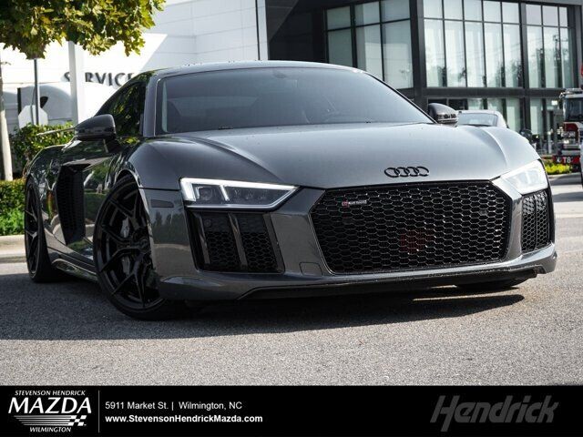 2018 AUDI R8
