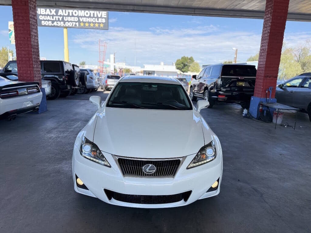 2013 LEXUS IS