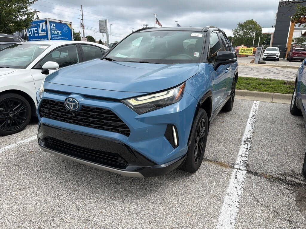 2023 TOYOTA RAV4
