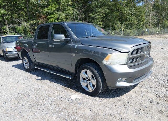 2011 DODGE Ram