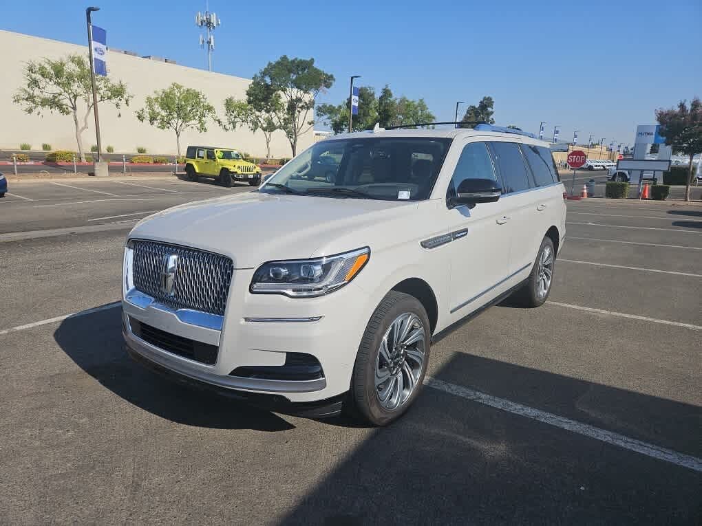 2023 LINCOLN Navigator