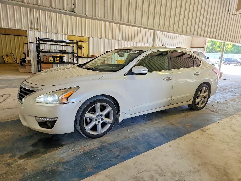 2013 NISSAN Altima