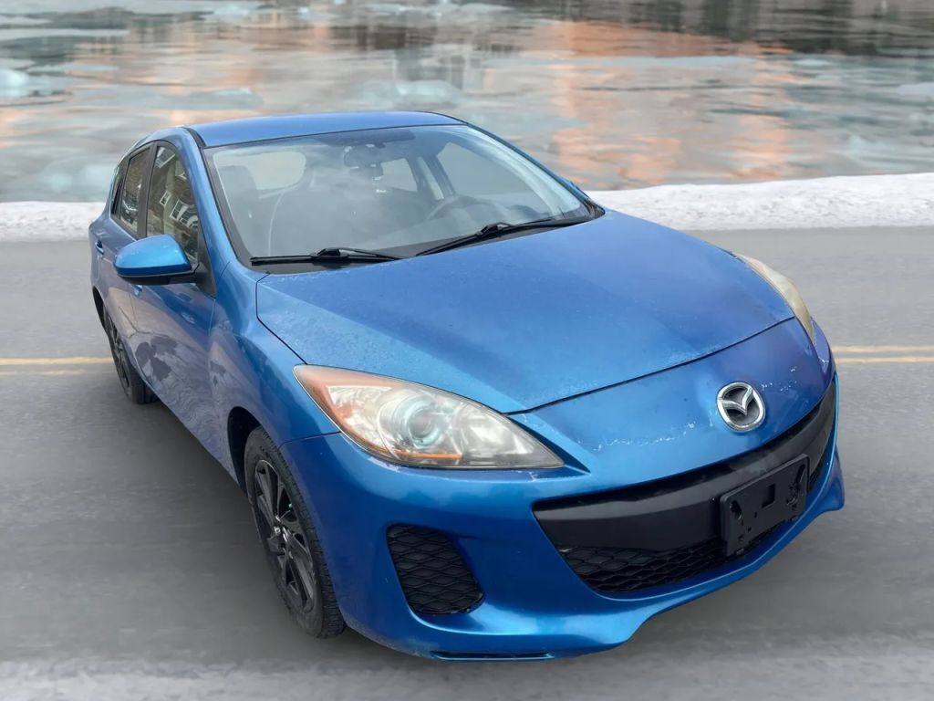 2012 MAZDA Mazda3