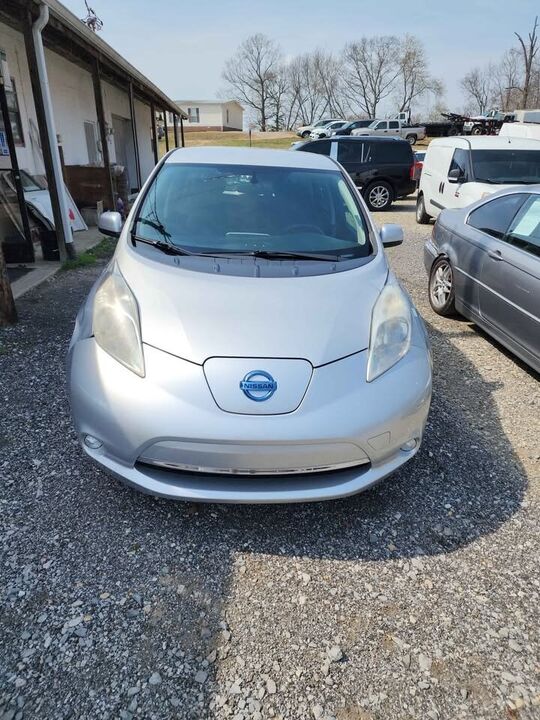 2014 NISSAN Leaf