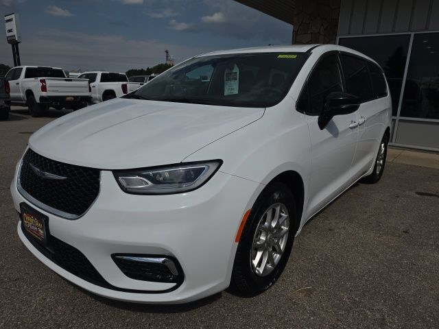 2025 CHRYSLER Pacifica