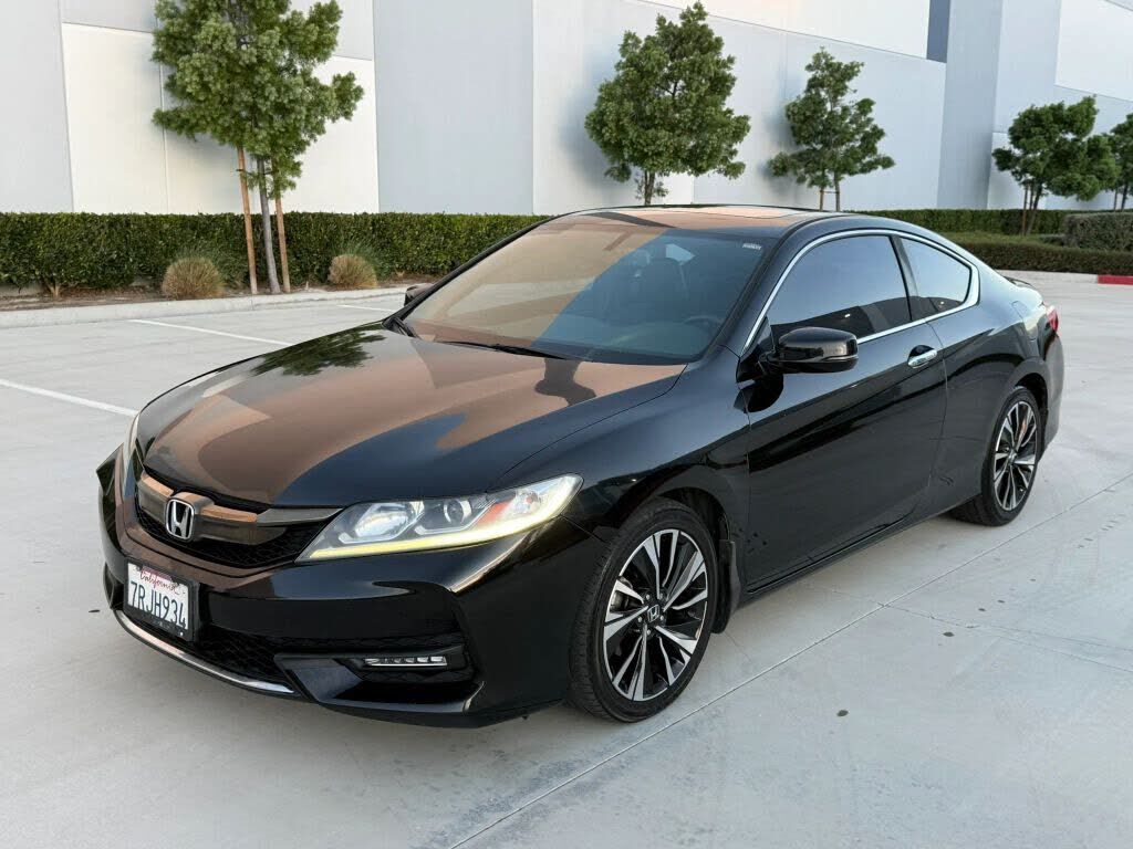 2016 HONDA Accord