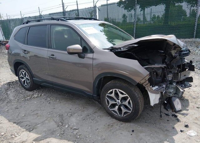 2022 SUBARU Forester