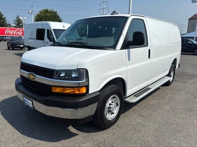 2025 CHEVROLET Express