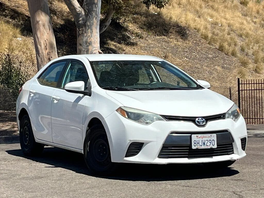 2016 TOYOTA Corolla
