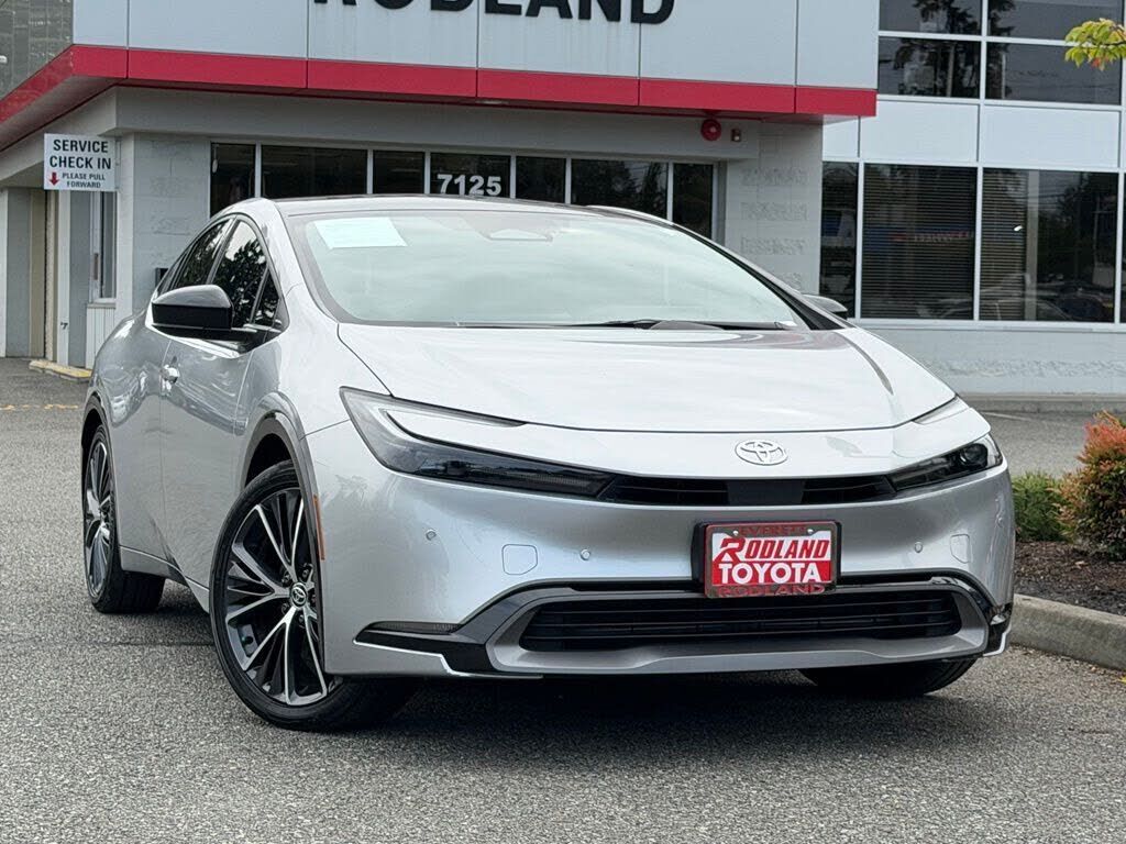 2023 TOYOTA PRIUS