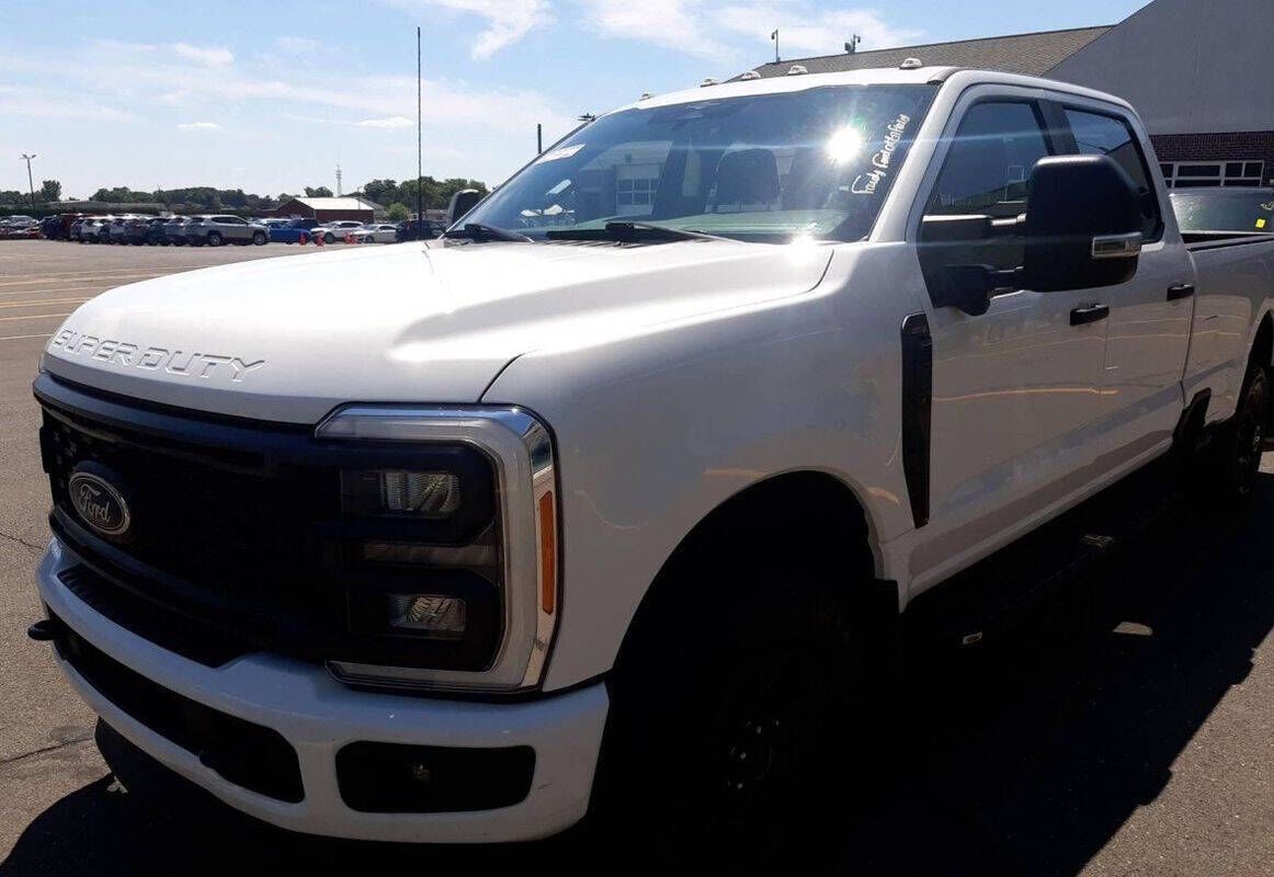 2023 FORD F-250