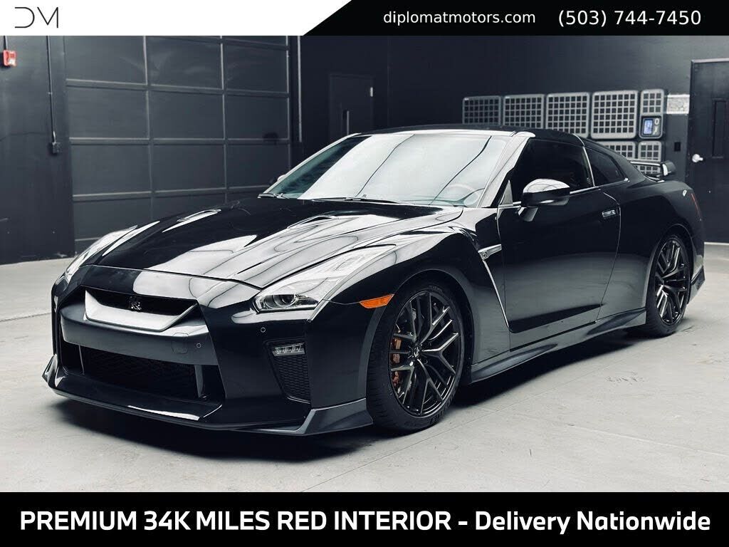 2018 NISSAN GT-R