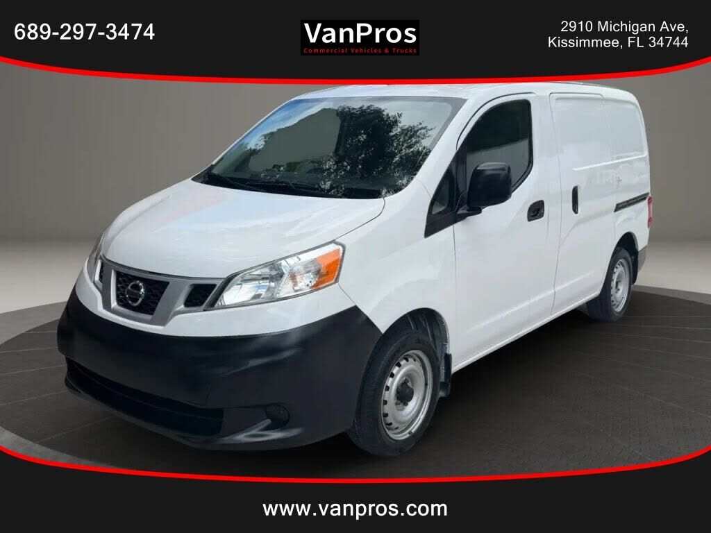 2018 NISSAN NV200