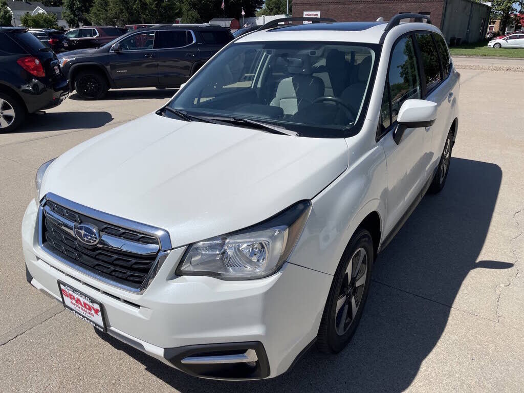 2018 SUBARU Forester