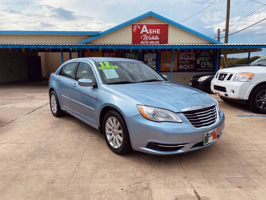 2012 CHRYSLER 200