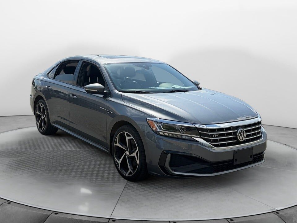 2021 VOLKSWAGEN Passat