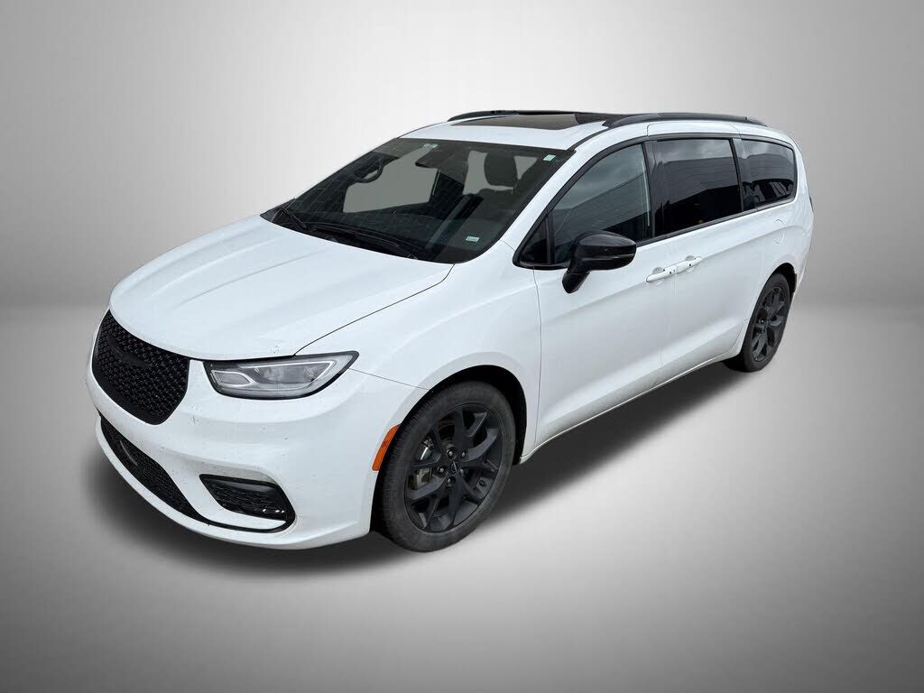 2025 CHRYSLER Pacifica