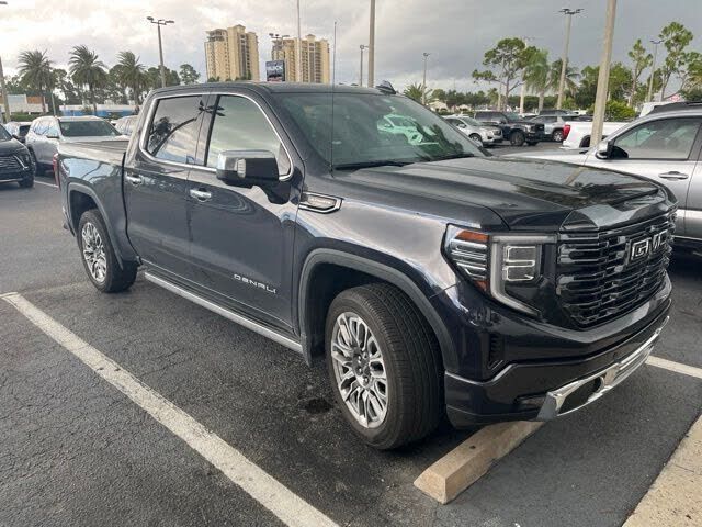 2023 GMC Sierra