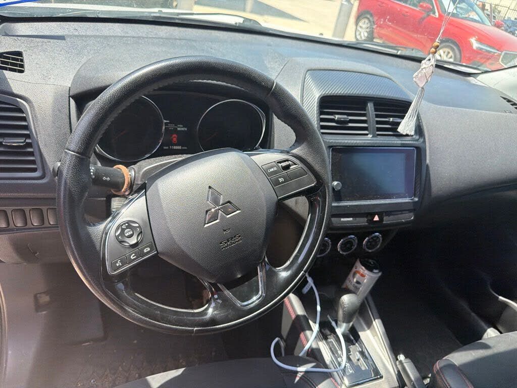 2018 MITSUBISHI Outlander Sport