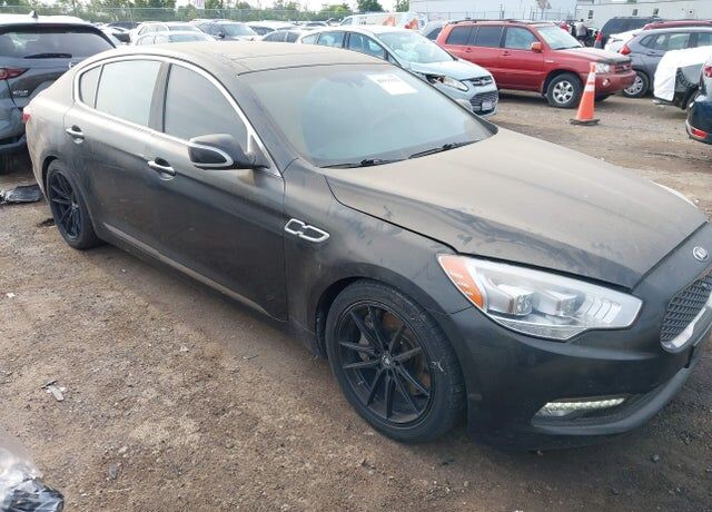 2015 KIA K900