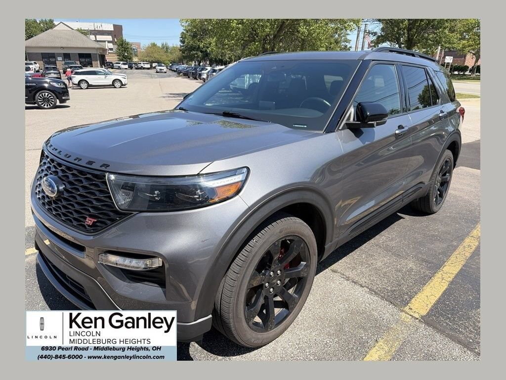 2022 FORD Explorer