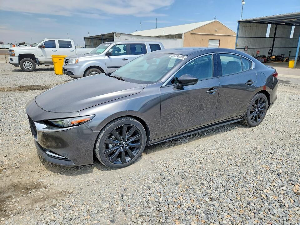 2021 MAZDA Mazda3