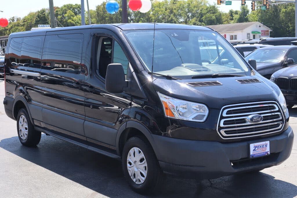 2017 FORD Transit