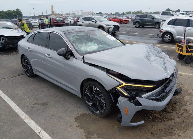 2025 KIA K5