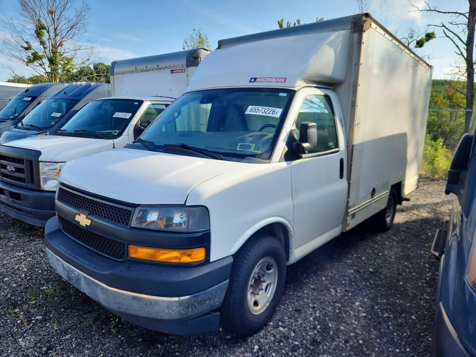 2019 CHEVROLET Express