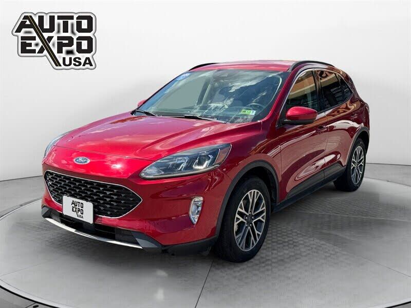 2020 FORD Escape