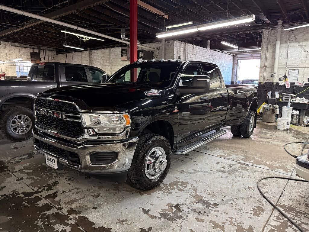 2024 RAM 3500