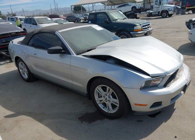 2012 FORD Mustang