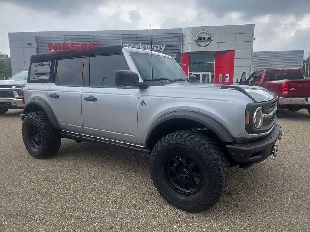 2022 FORD Bronco