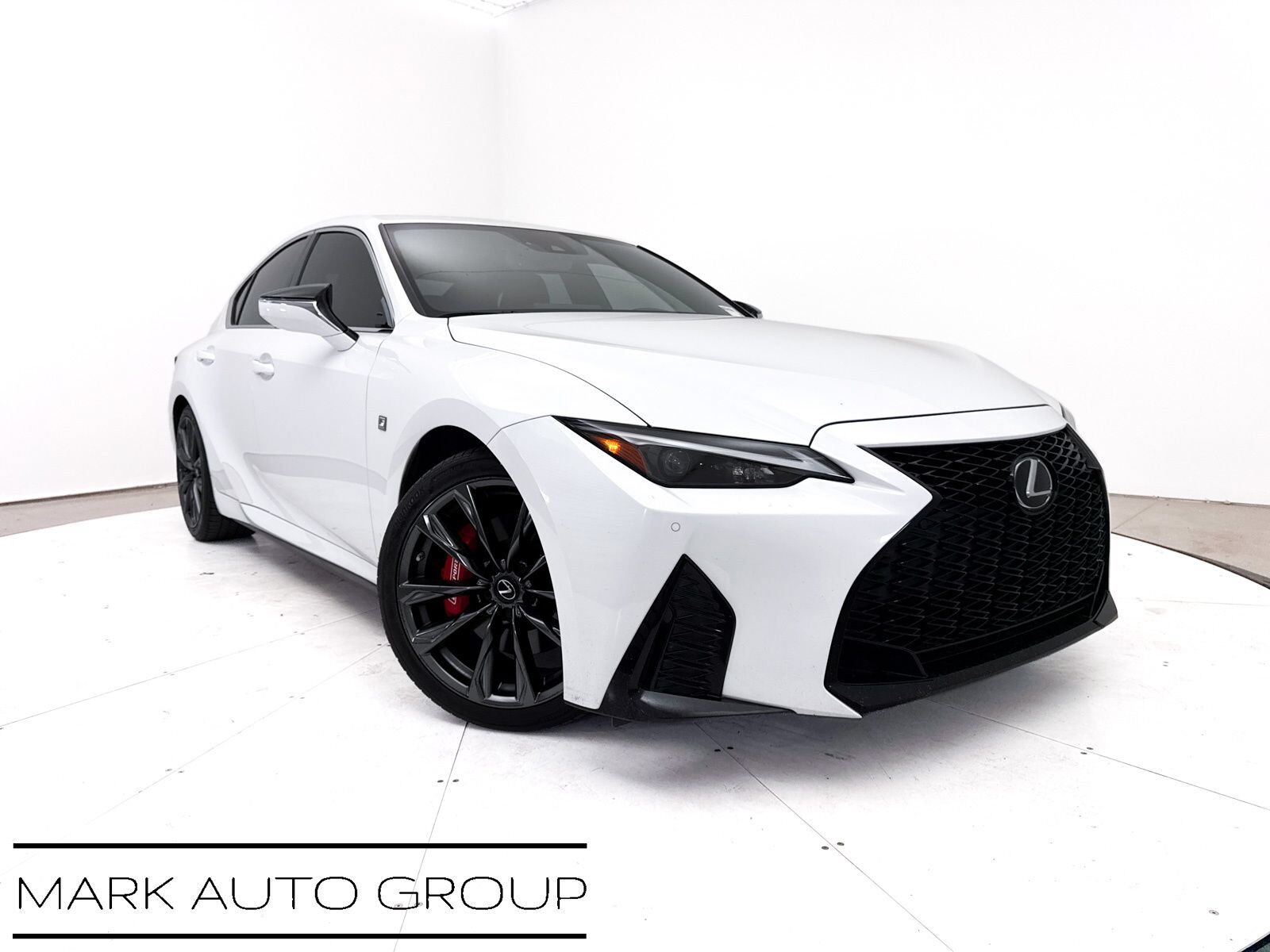 2021 LEXUS IS