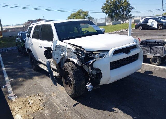 2015 TOYOTA 4-Runner