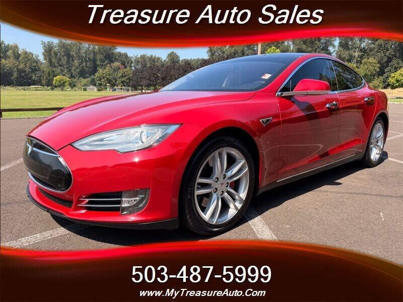 2014 TESLA Model S