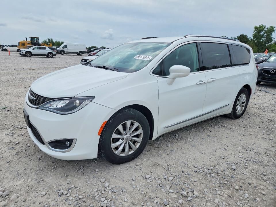 2018 CHRYSLER Pacifica