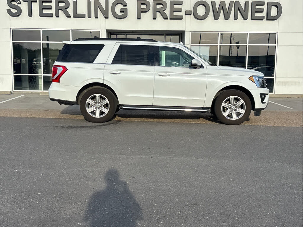 2021 FORD Expedition