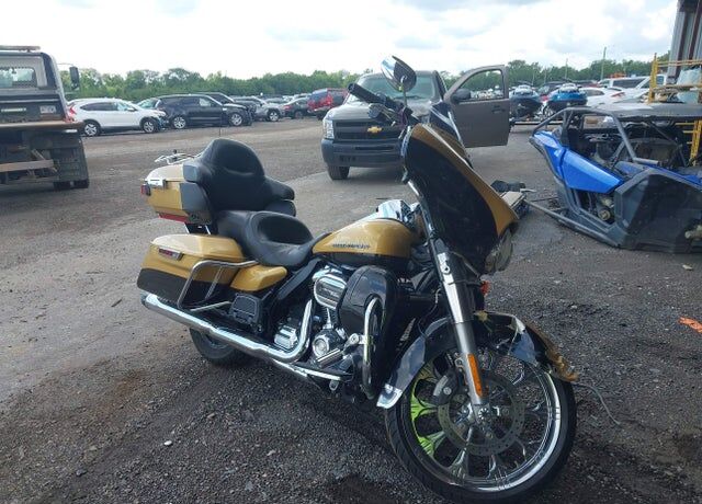 2017 HARLEY DAVIDSON FLHTK / ULTRA LIMITED