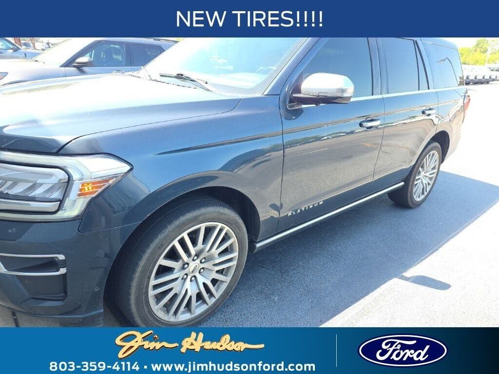 2022 FORD Expedition