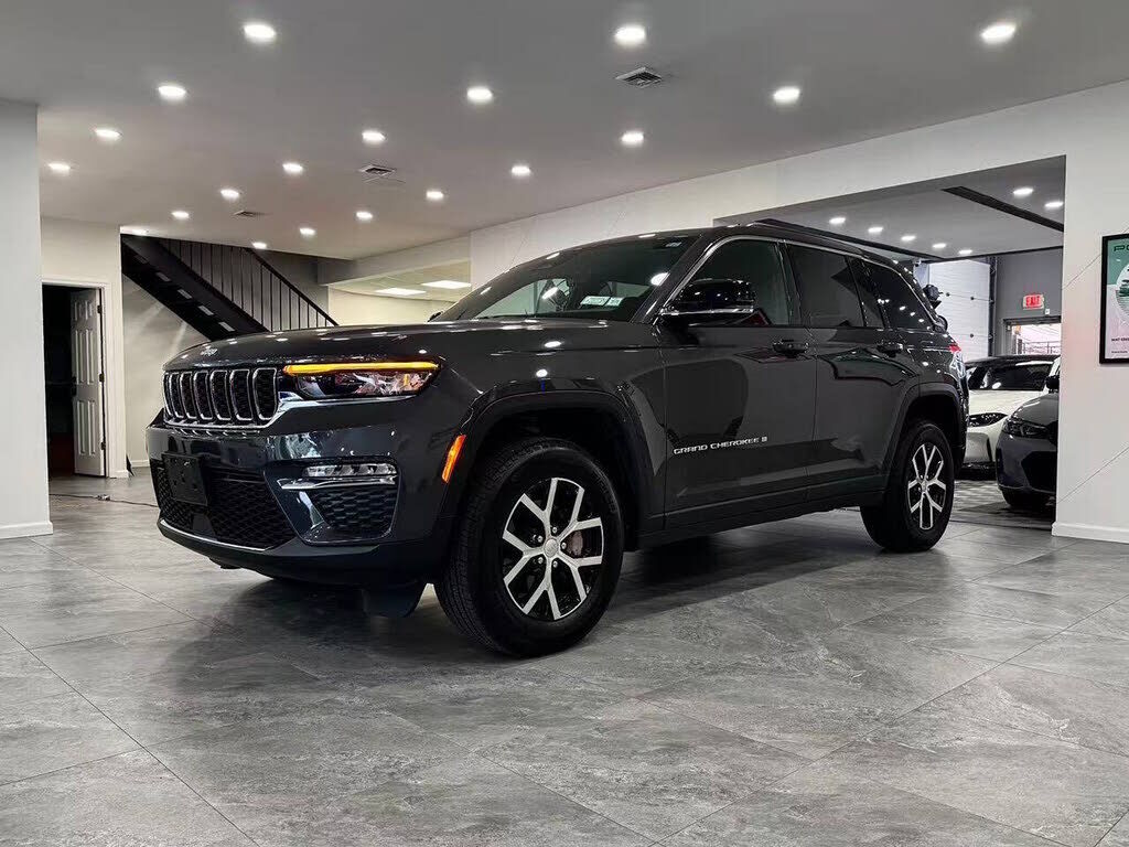2025 JEEP Grand Cherokee