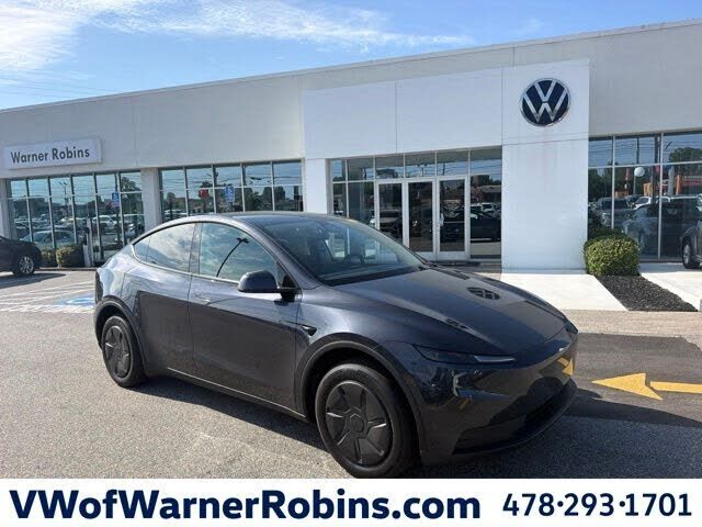 2026 TESLA Model Y