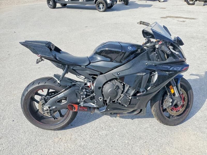 2018 YAMAHA YZF