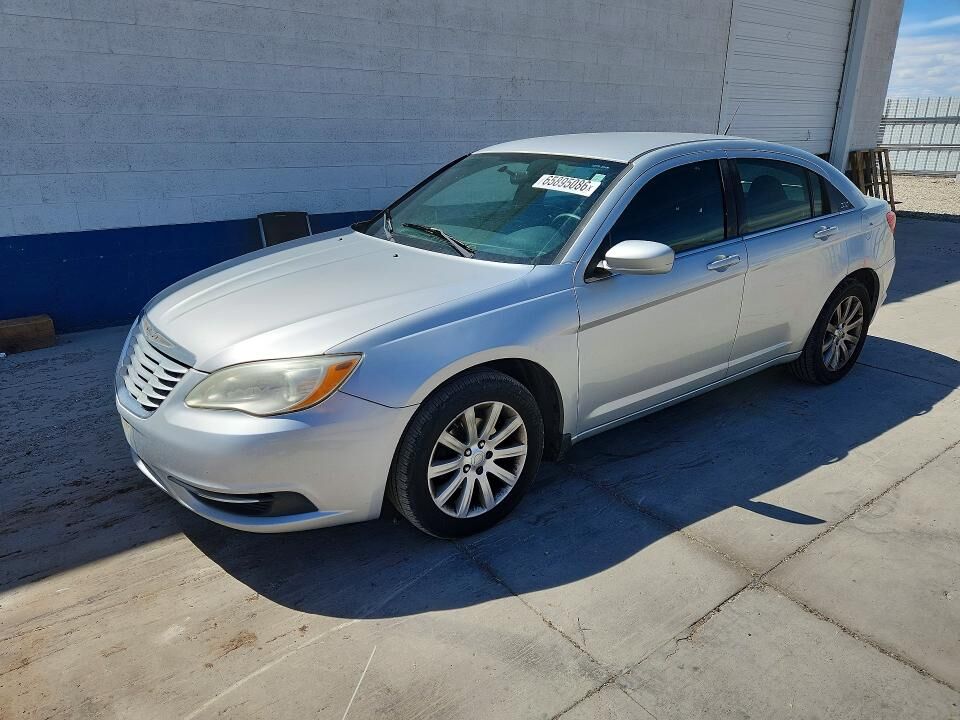 2011 CHRYSLER 200