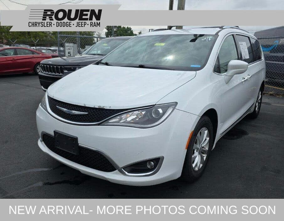 2018 CHRYSLER Pacifica
