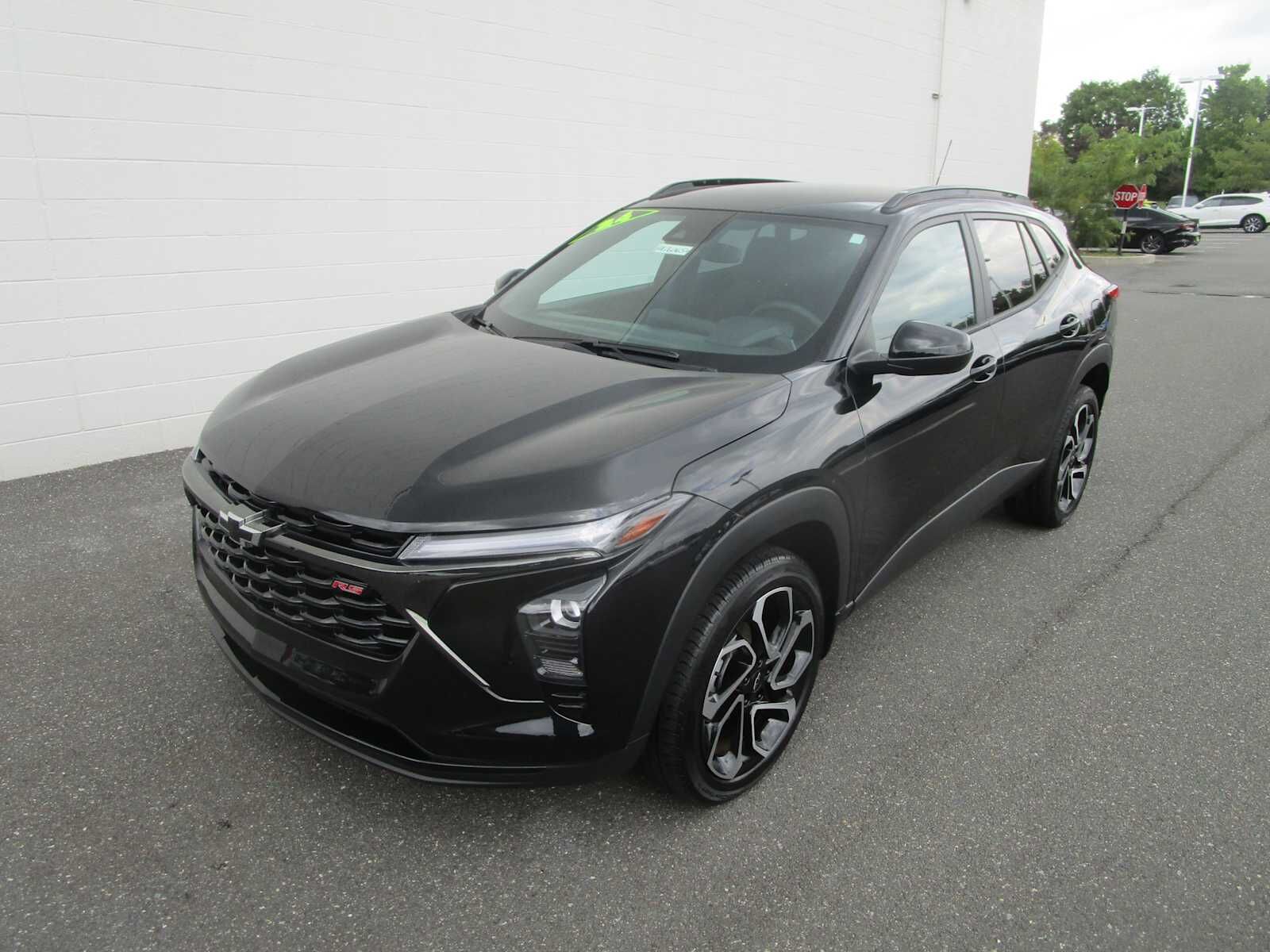 2024 CHEVROLET Trax